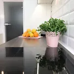 Klimatyczne Mieszkanie Pod Ratuszem Ulica Slaska 2 * 쳉스토호바